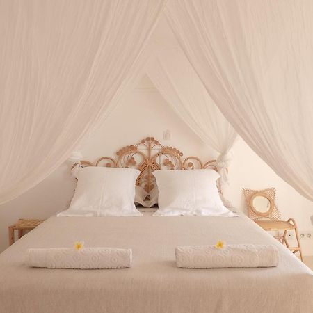 La Kazaka Terre Sainte Bed and Breakfast Εξωτερικό φωτογραφία
