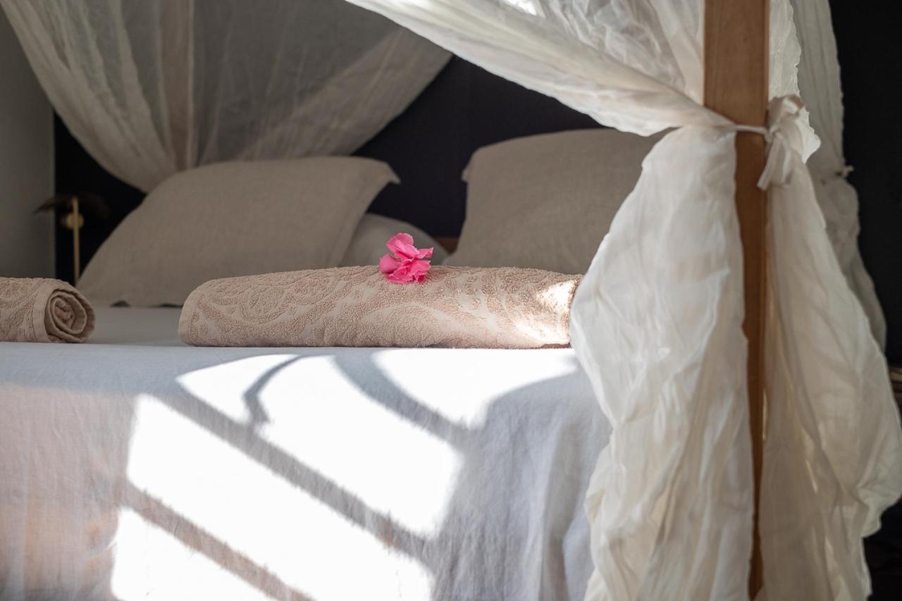 La Kazaka Terre Sainte Bed and Breakfast Εξωτερικό φωτογραφία